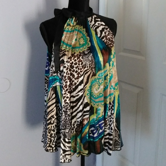 Haltered Flare Animal Print Top - Picture 1 of 2